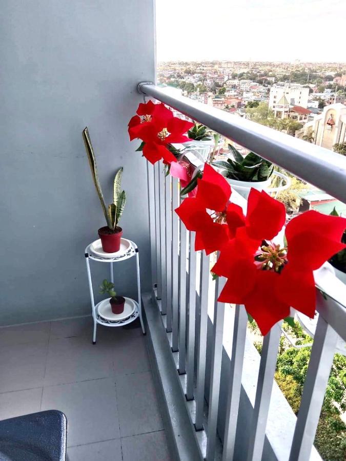 Myrvin At Grass Residences, Qc Manila Exteriör bild