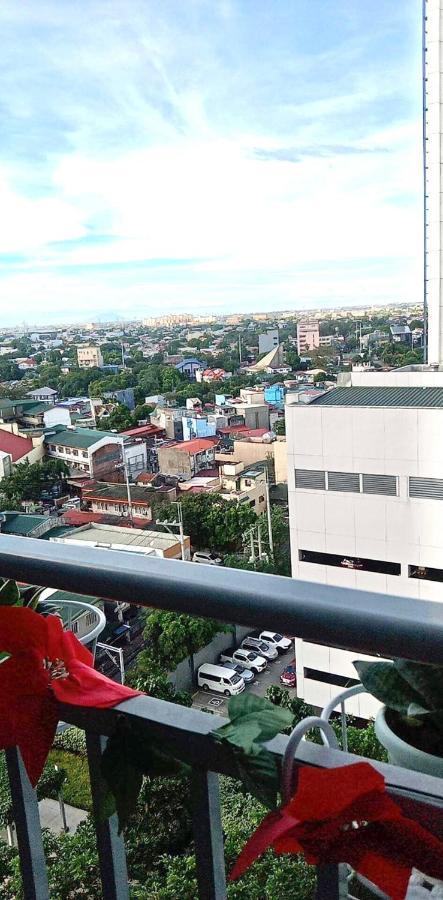 Myrvin At Grass Residences, Qc Manila Exteriör bild