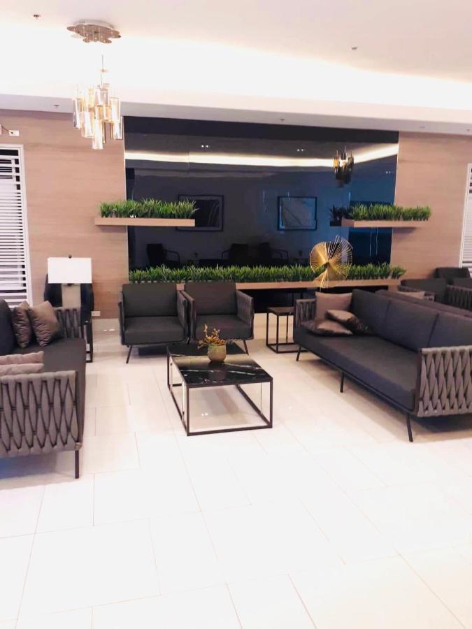 Myrvin At Grass Residences, Qc Manila Exteriör bild