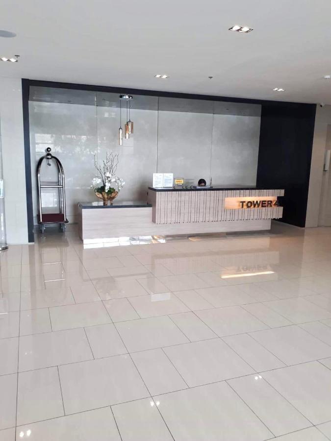 Myrvin At Grass Residences, Qc Manila Exteriör bild
